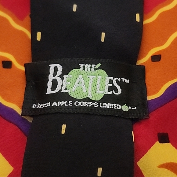 The Beatles Good Day Sunshine Apple Corp 100% Silk Tie Made in USA - Picture 3 of 4